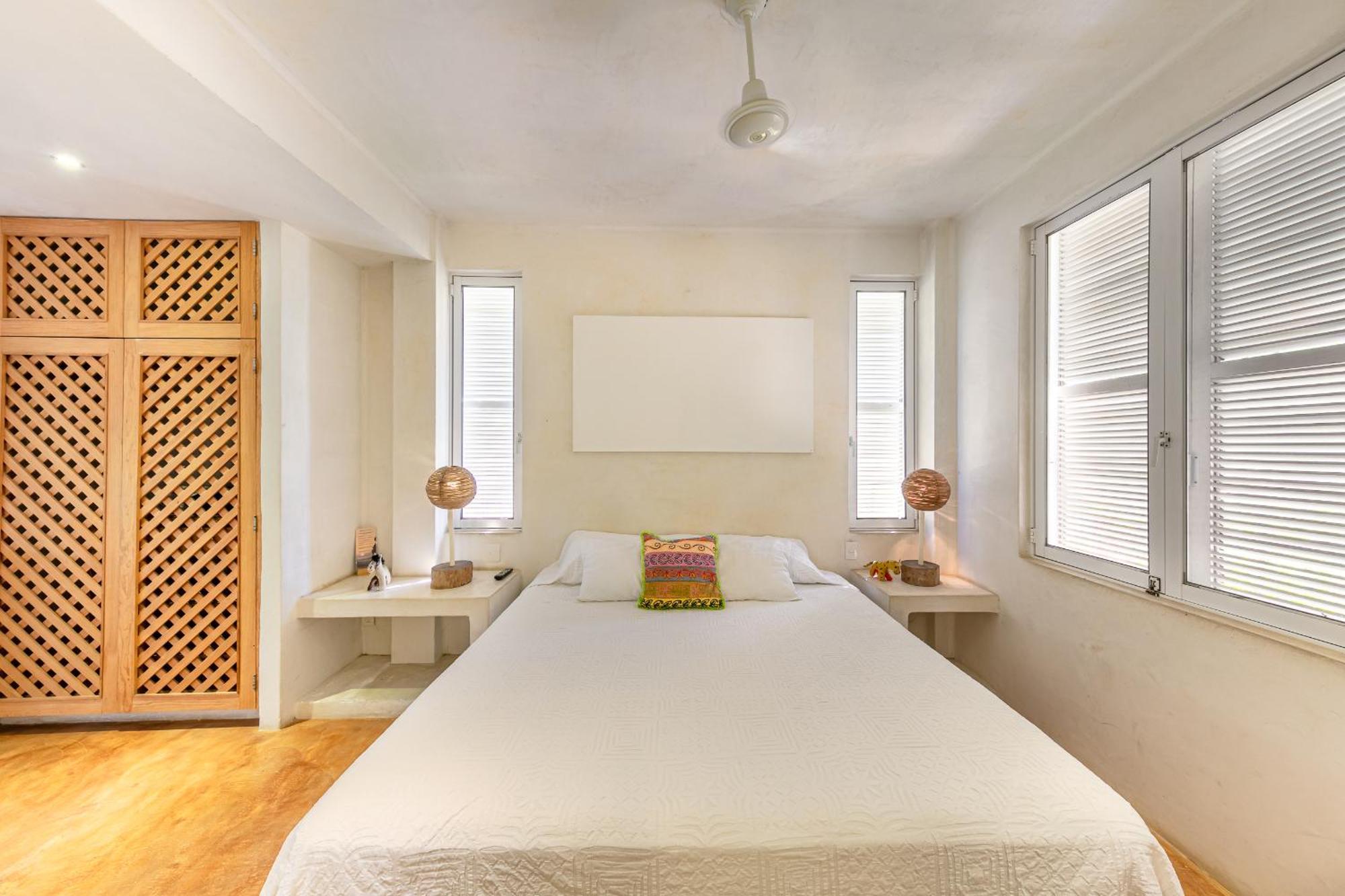 Villa Maria Bed And Breakfast Пуерто Ескондидо Екстериор снимка